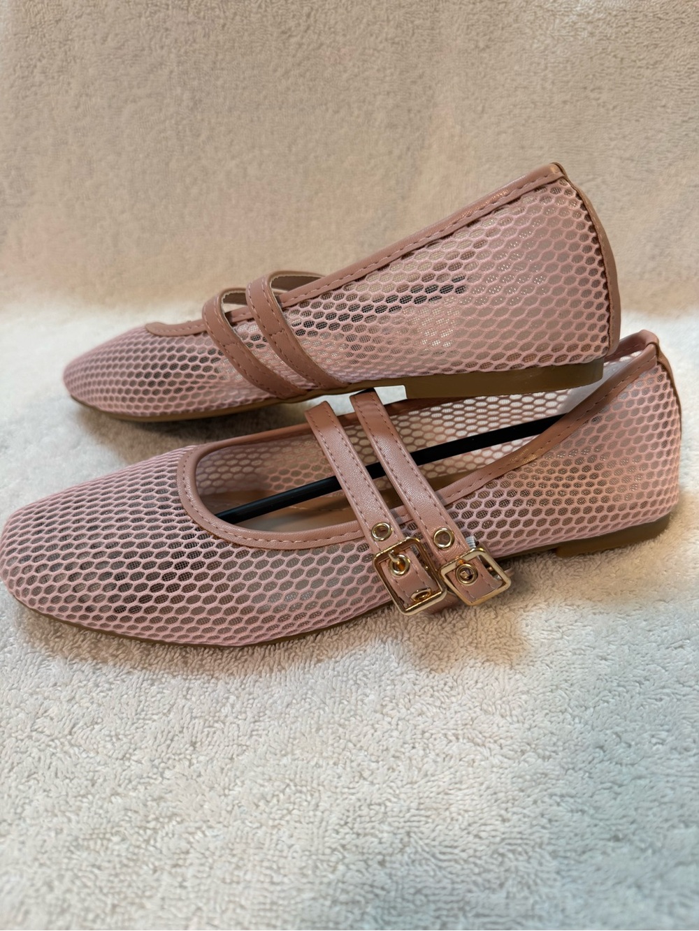 Women's Double-Strap Mesh Mary Jane Flats in Dusty Pink - Picture 3 of 5